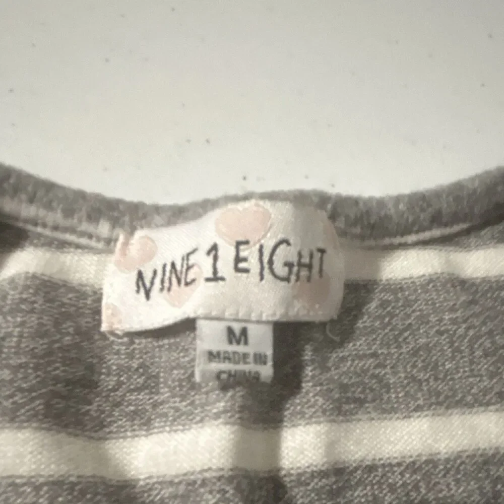 Nine1Eight Girl’s Gray/White Striped Long Sleeve Tie-Front Top:Size M
